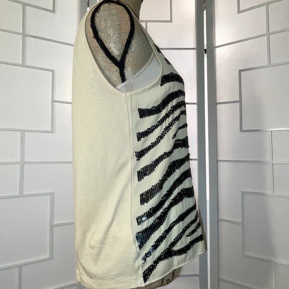 Ann Taylor Loft Zebra Print Sleeveless blouse - Picture 4 of 11